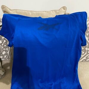 Reebok Front Vector Performance T-Shirt Men’s Large